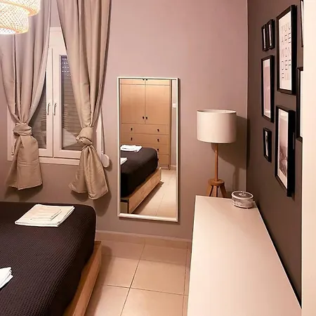 Apartment Cozy In Korydallos *